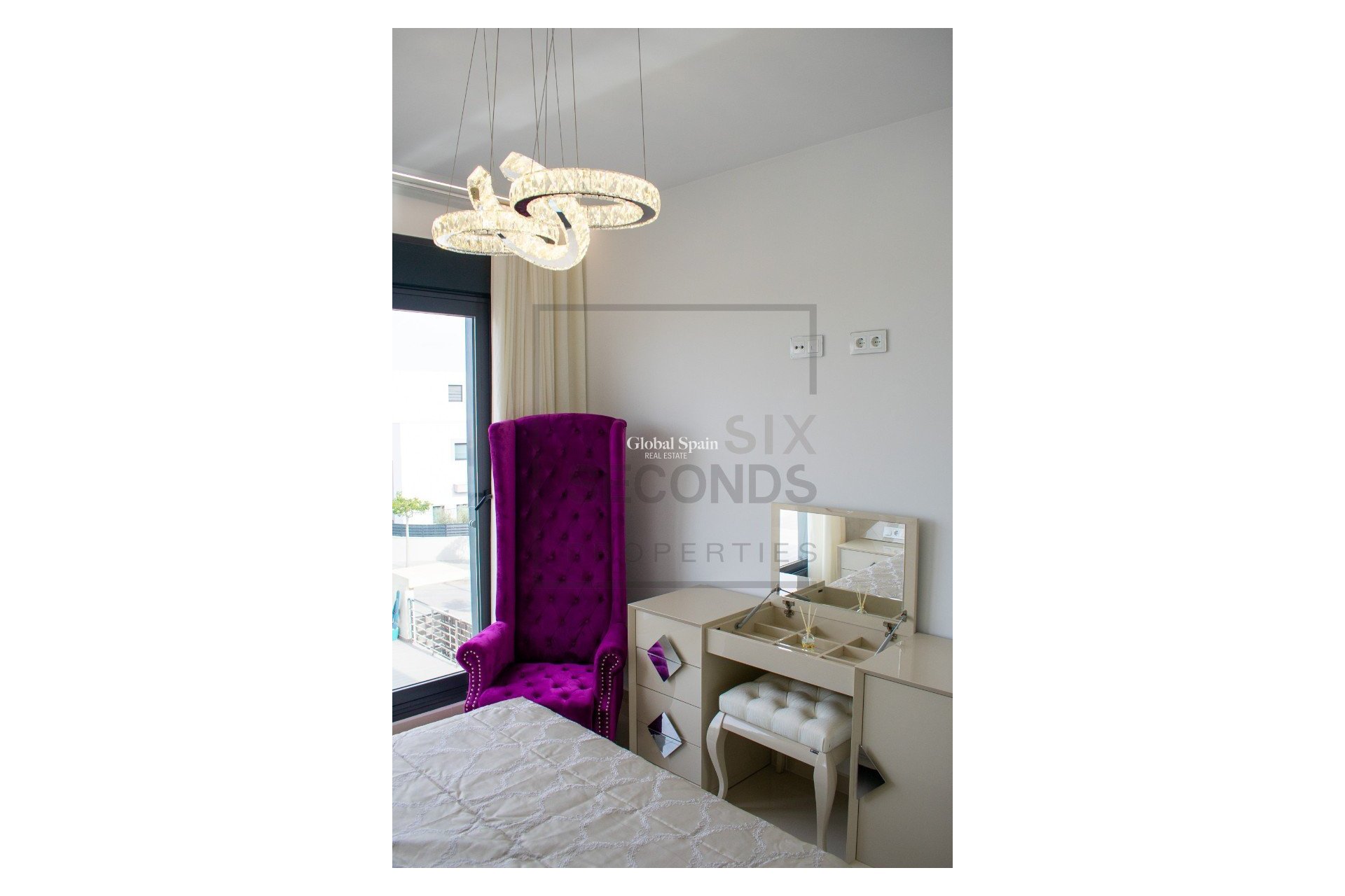 Wederverkoop - VILLA -
SAN MIGUEL DE SALINAS - Urbanizaciones