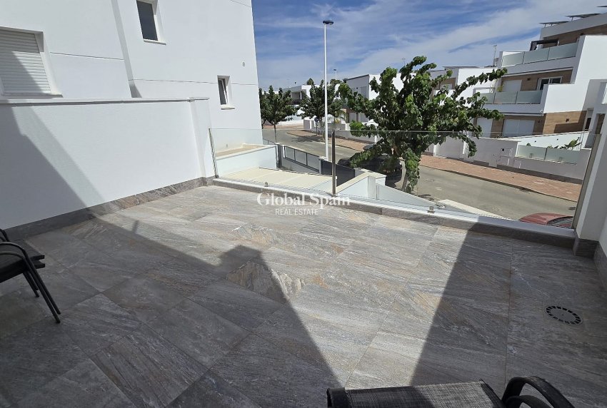 Wederverkoop - VILLA -
SAN PEDRO DEL PINATAR - Costa Calida