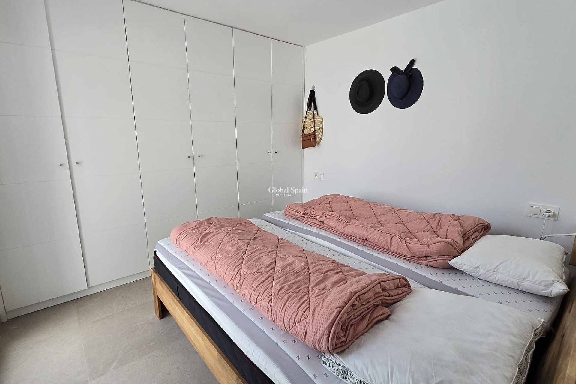 Wederverkoop - VILLA -
SAN PEDRO DEL PINATAR - Costa Calida