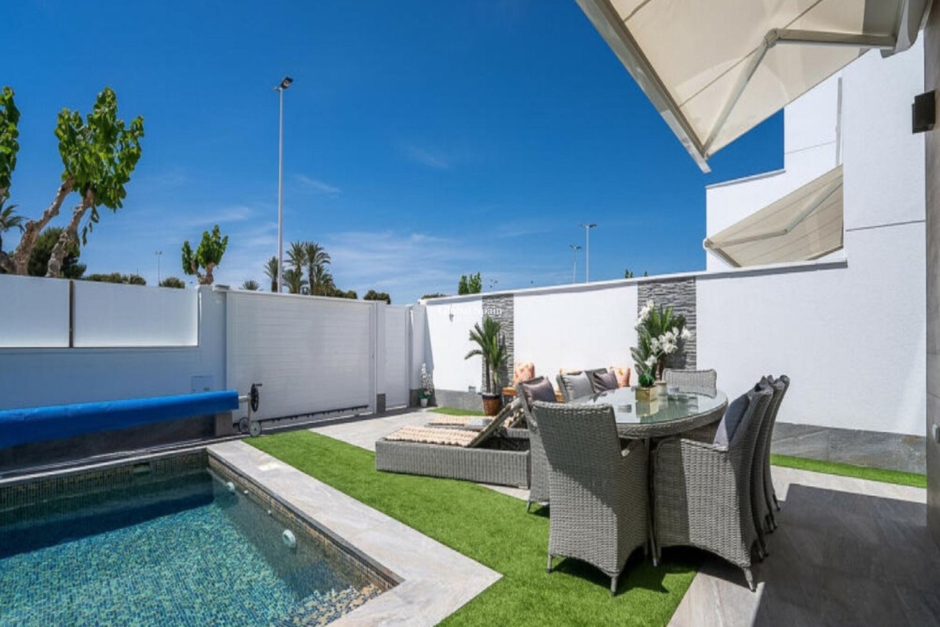 Wederverkoop - VILLA -
SAN PEDRO DEL PINATAR - Costa Calida