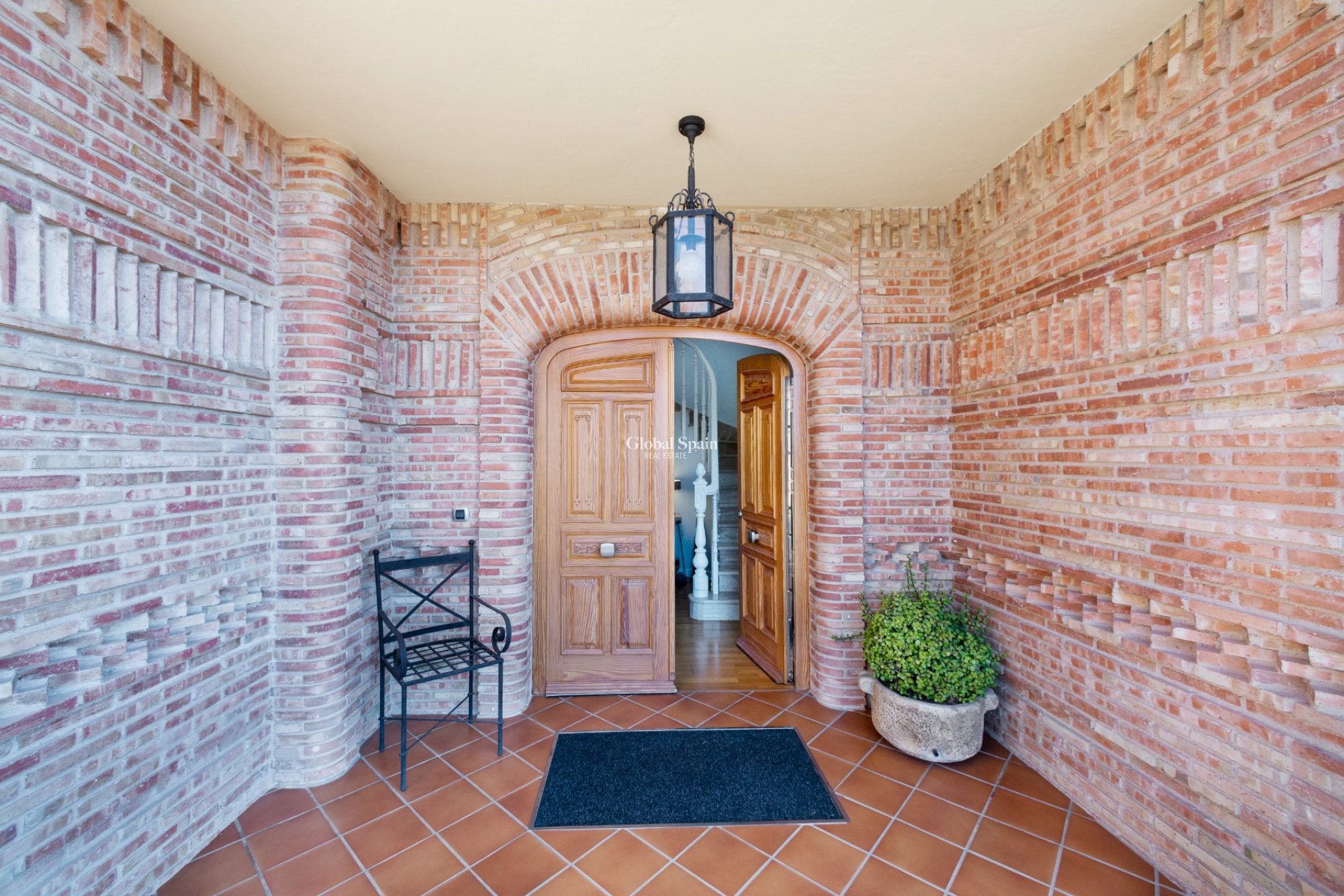 Wederverkoop - VILLA -
San Vicente del Raspeig - Inland