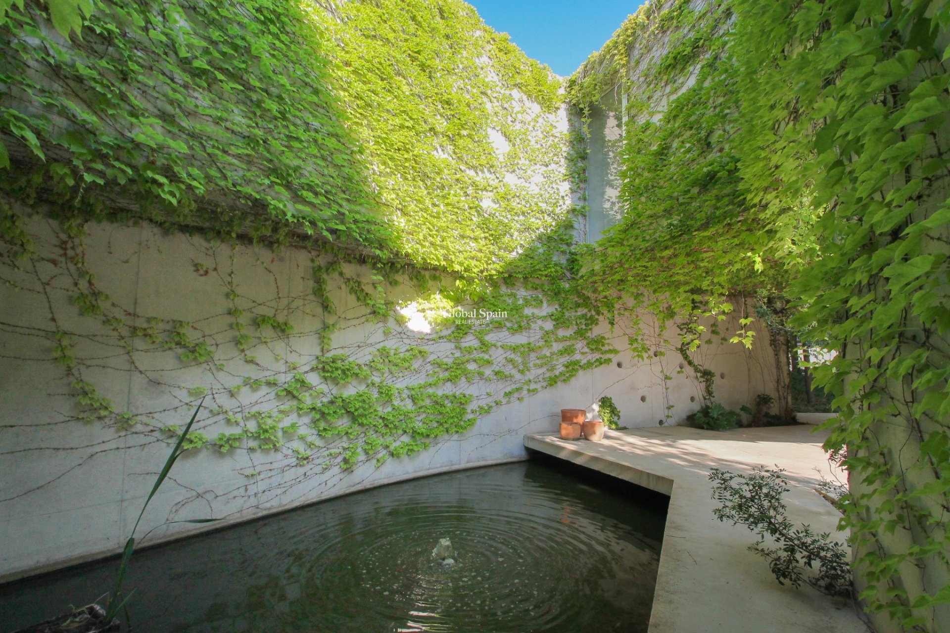 Wederverkoop - VILLA -
San Vicente del Raspeig - Inland