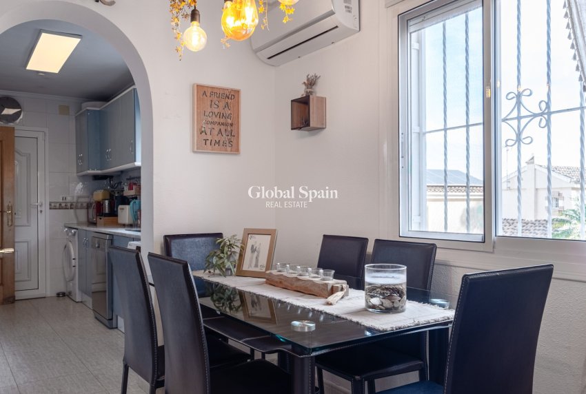 Wederverkoop - VILLA -
SANTA POLA - Costa Blanca