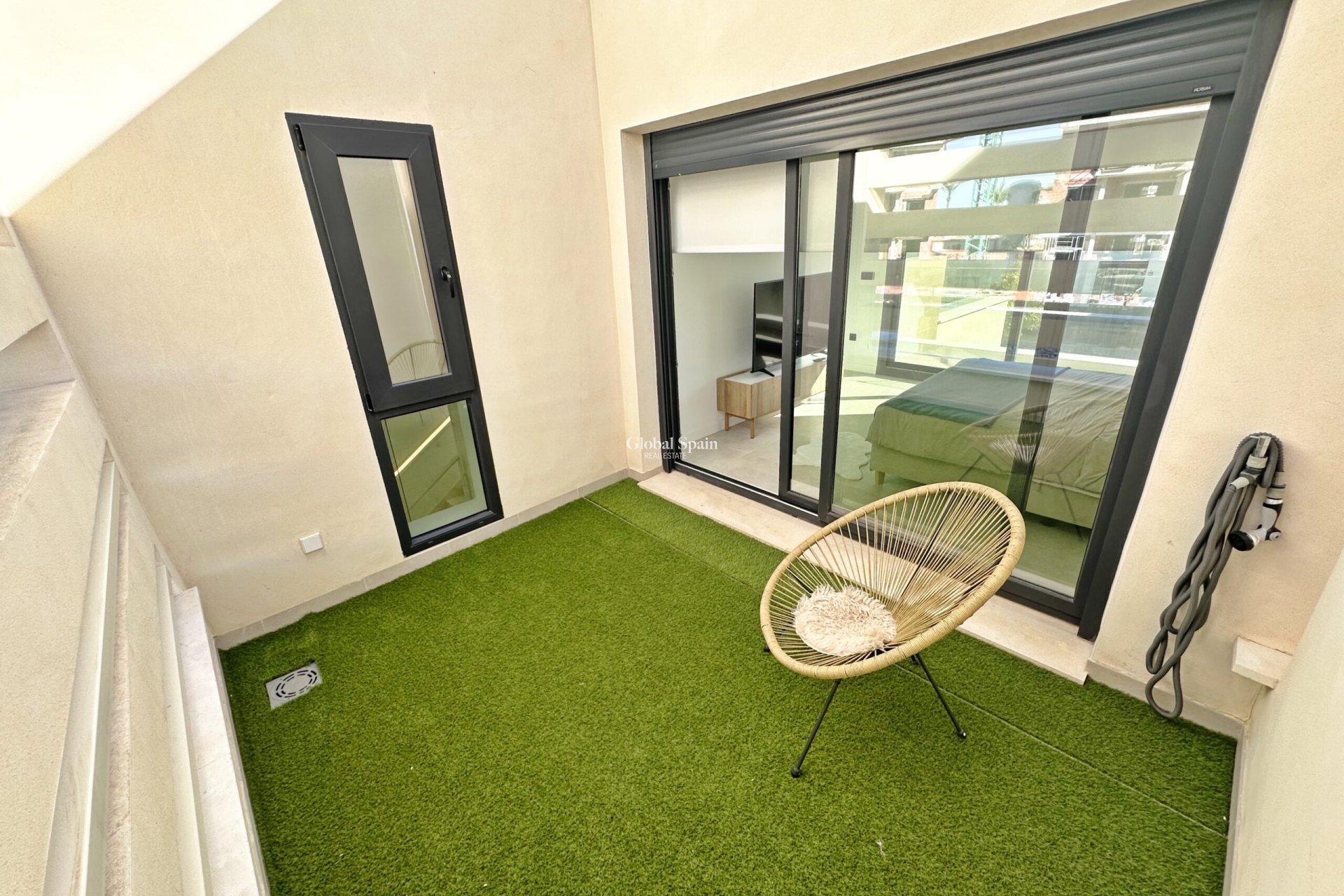 Wederverkoop - VILLA -
SANTA ROSALÍA - Inland