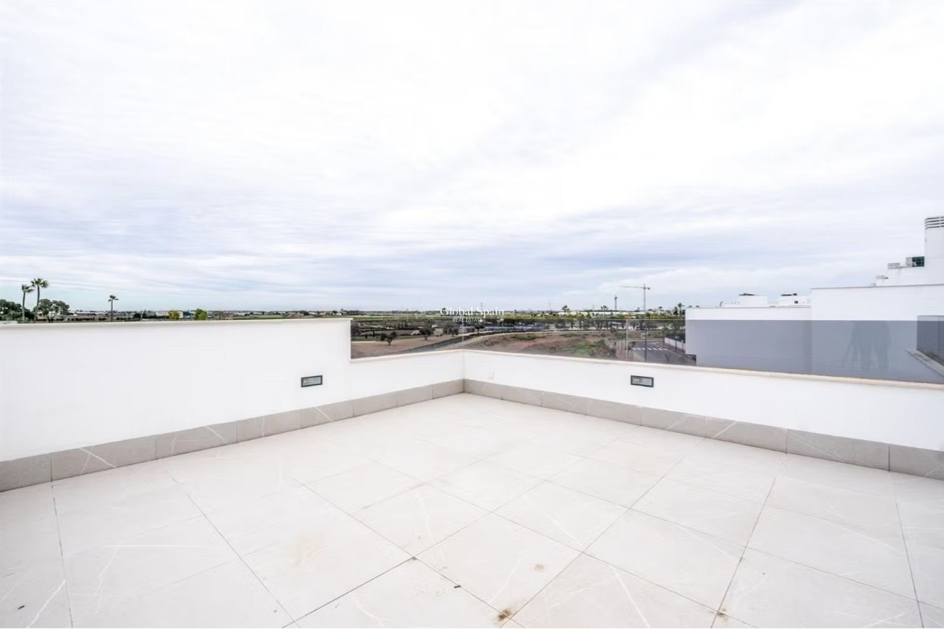 Wederverkoop - VILLA -
SANTA ROSALÍA - Torre Pacheco
