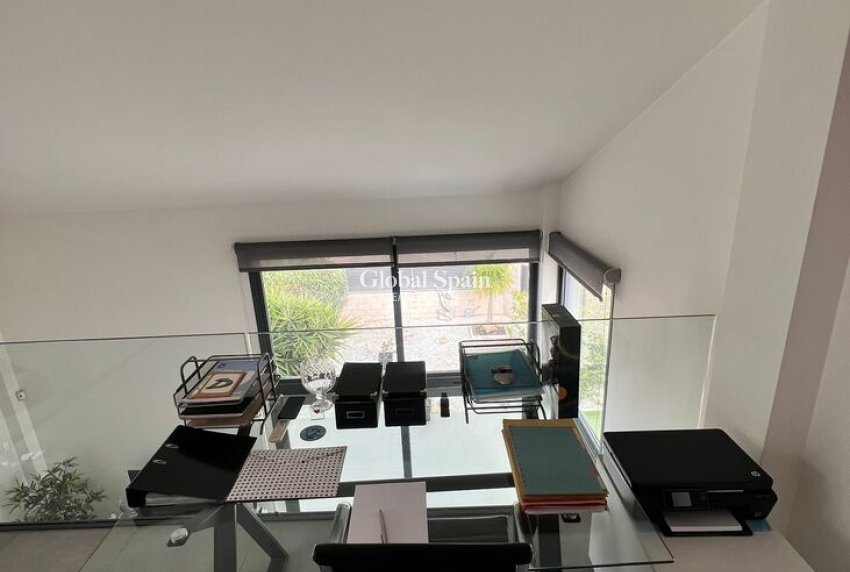 Wederverkoop - VILLA -
SANTIAGO DE LA RIBERA - Costa Calida