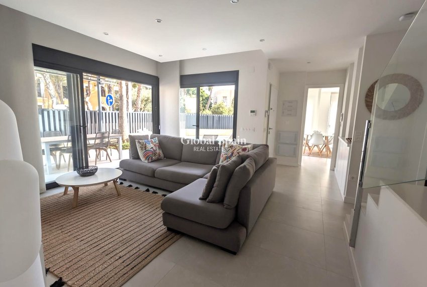 Wederverkoop - VILLA -
SANTIAGO DE LA RIBERA - Costa Calida