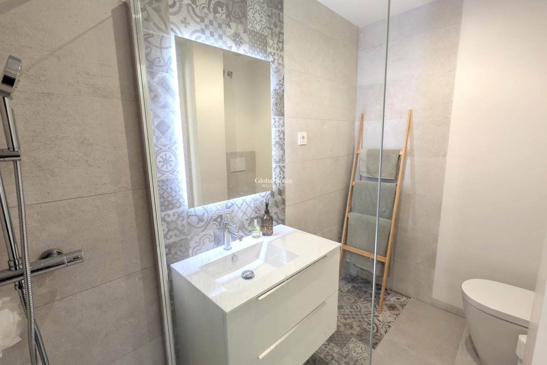 Wederverkoop - VILLA -
SANTIAGO DE LA RIBERA - Costa Calida