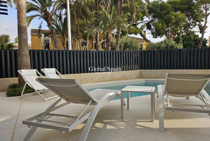 Wederverkoop - VILLA -
SANTIAGO DE LA RIBERA - Costa Calida