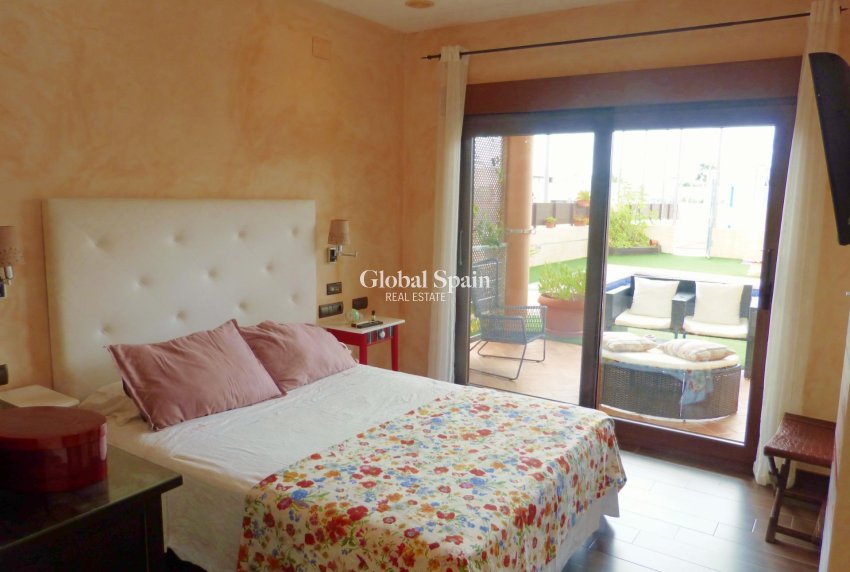 Wederverkoop - VILLA -
SANTIAGO DE LA RIBERA - San Blas