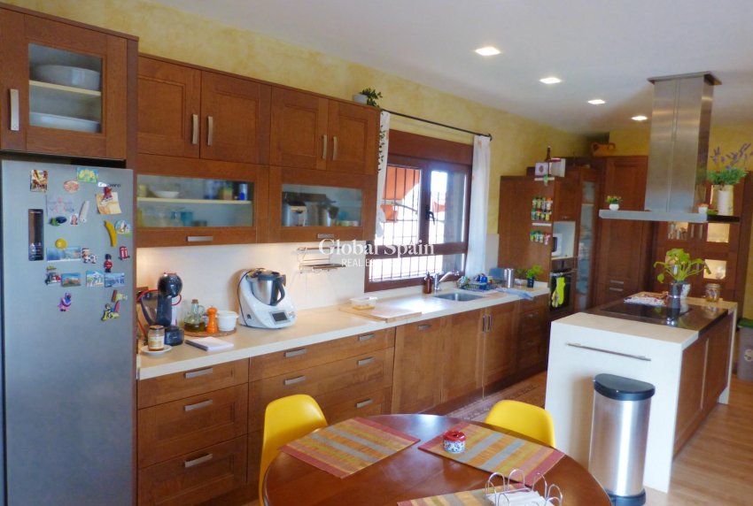 Wederverkoop - VILLA -
SANTIAGO DE LA RIBERA - San Blas