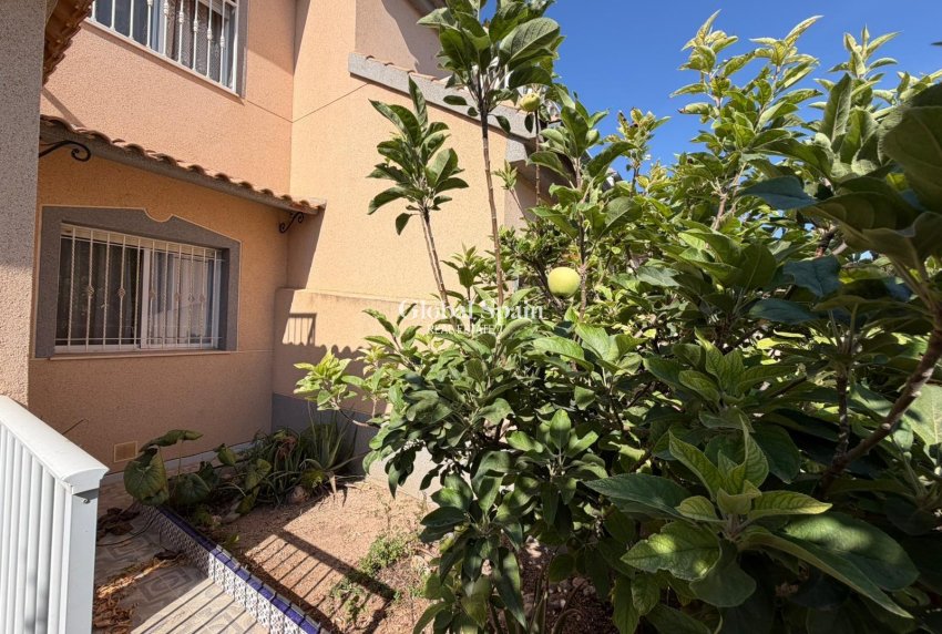 Wederverkoop - VILLA -
SANTIAGO DE LA RIBERA - San Blas