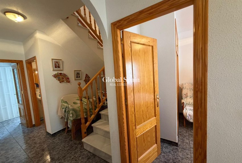 Wederverkoop - VILLA -
SANTIAGO DE LA RIBERA - San Blas