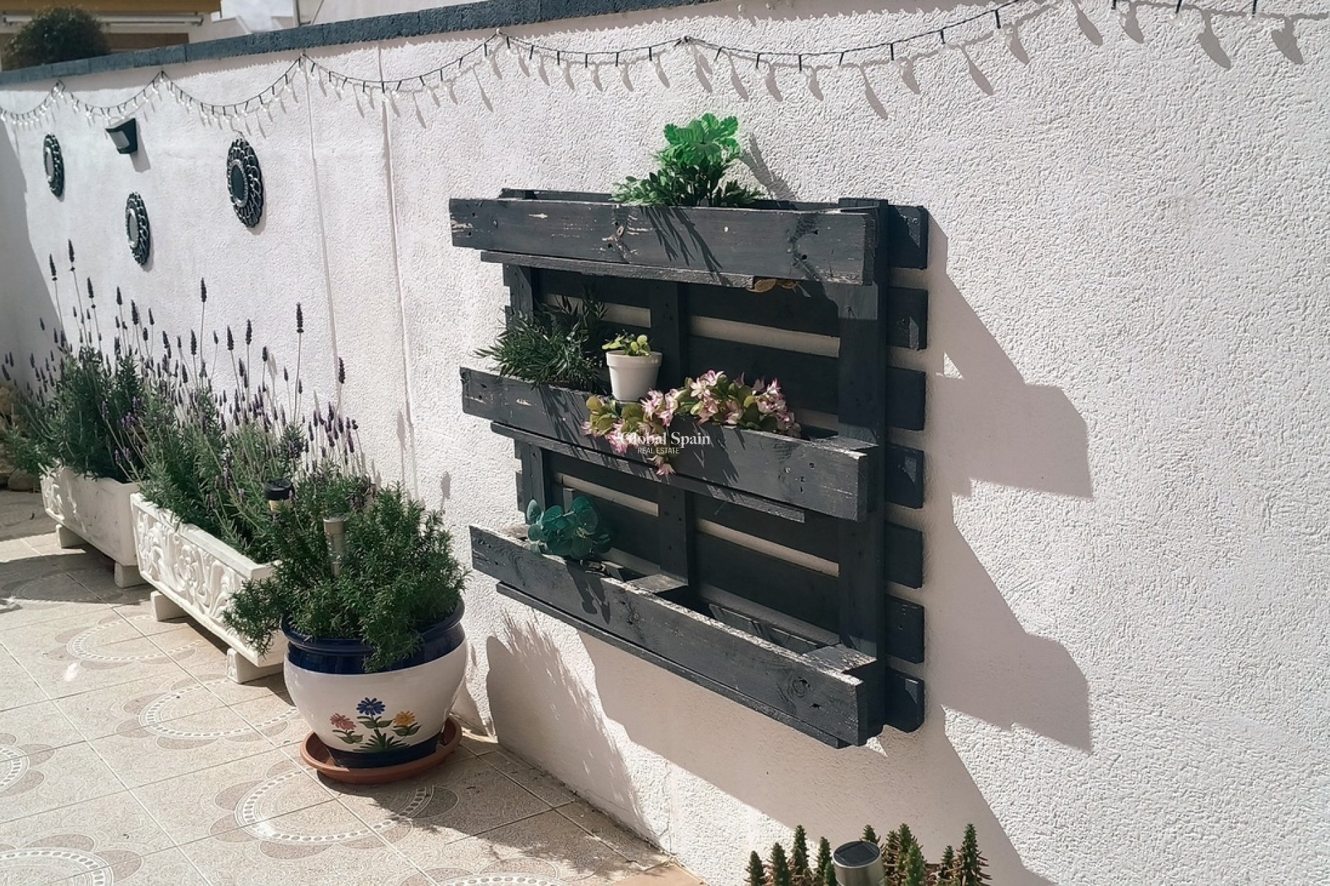 Wederverkoop - VILLA -
SUCINA - Inland