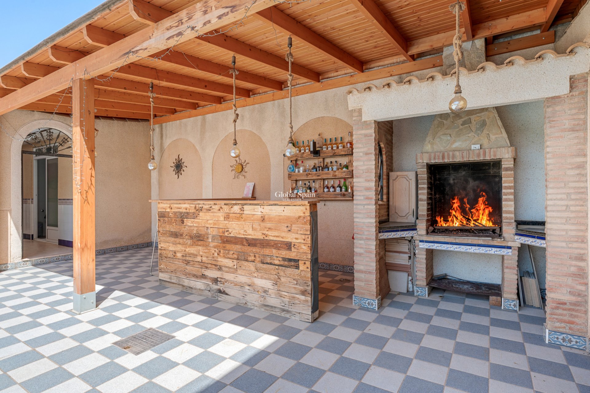 Wederverkoop - VILLA -
TORRE DE LA HORADADA - Costa Blanca