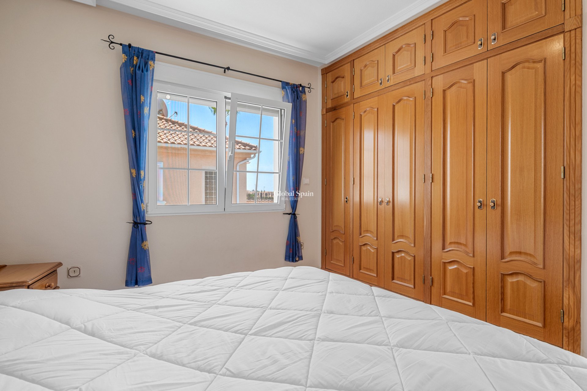 Wederverkoop - VILLA -
TORRE DE LA HORADADA - Costa Blanca