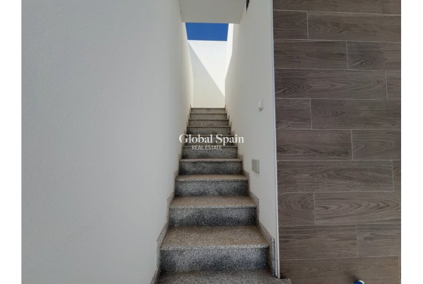 Wederverkoop - VILLA -
TORRE PACHECO - Inland