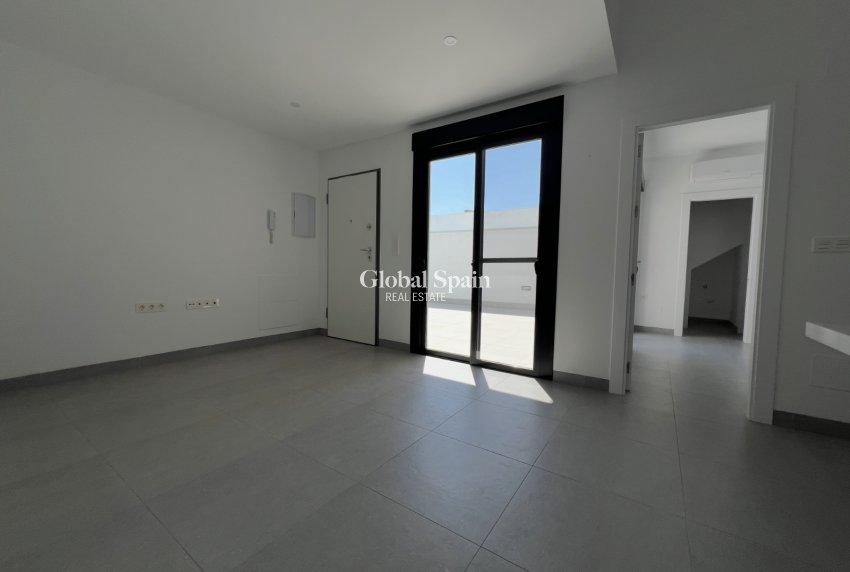 Wederverkoop - VILLA -
TORRE PACHECO - Inland