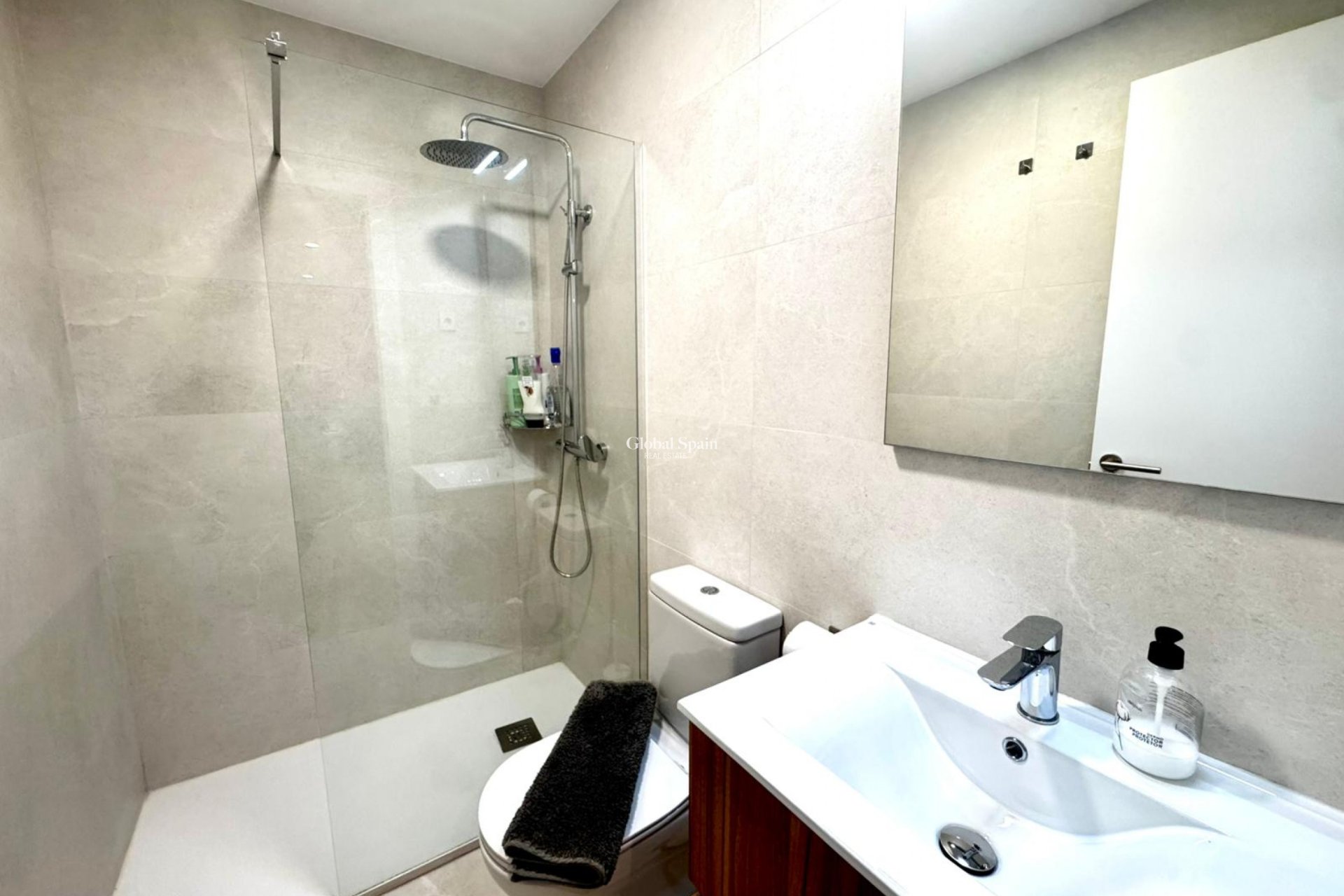 Wederverkoop - VILLA -
TORRE PACHECO - Inland