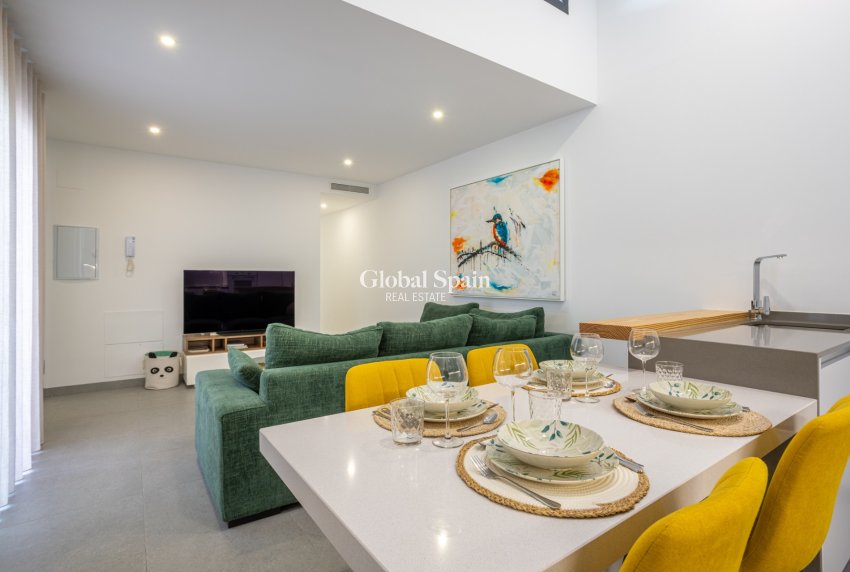 Wederverkoop - VILLA -
TORRE PACHECO - Inland