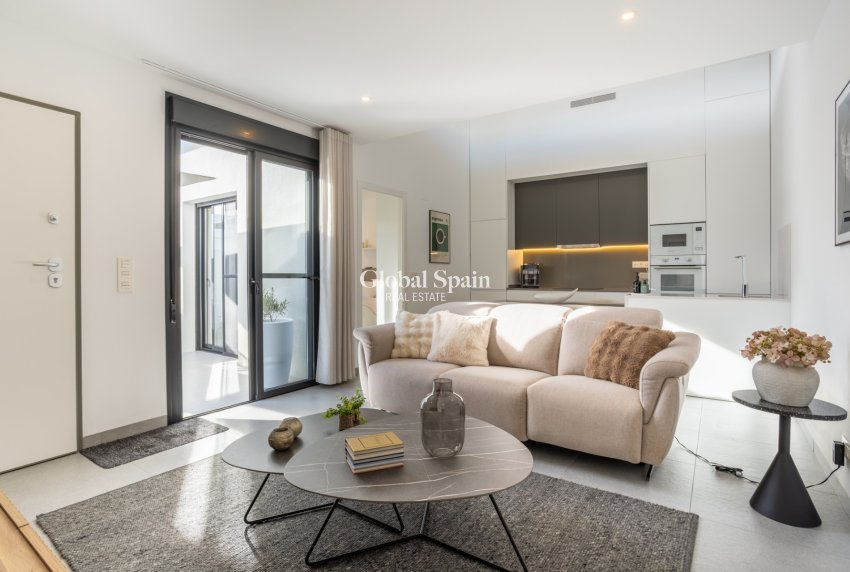 Wederverkoop - VILLA -
TORRE PACHECO - Inland