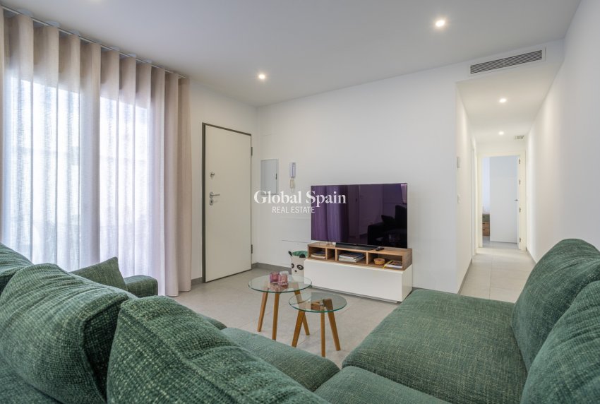 Wederverkoop - VILLA -
TORRE PACHECO - Inland