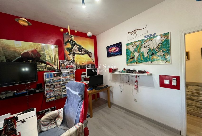 Wederverkoop - VILLA -
TORRE PACHECO - Inland