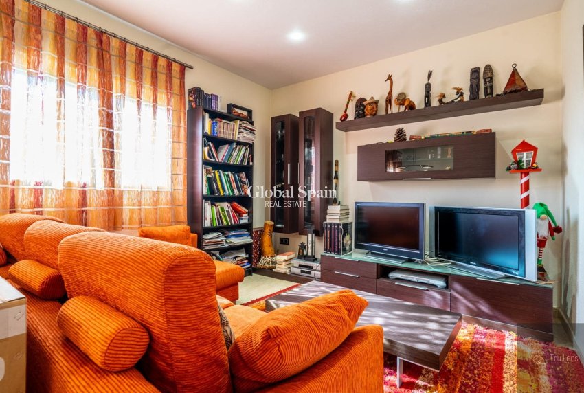 Wederverkoop - VILLA -
TORRE PACHECO - Inland