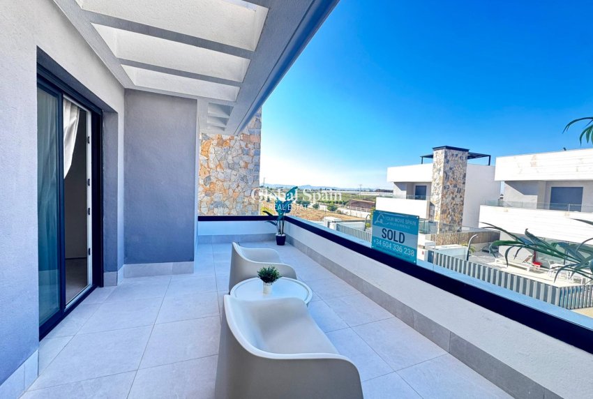 Wederverkoop - VILLA -
TORRE PACHECO - Inland