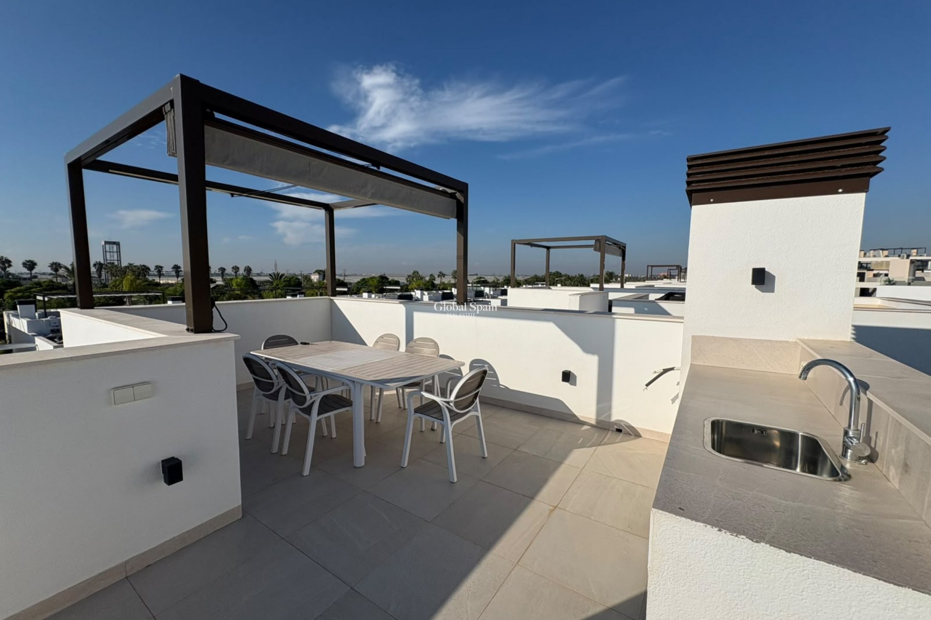 Wederverkoop - VILLA -
TORRE PACHECO - Inland