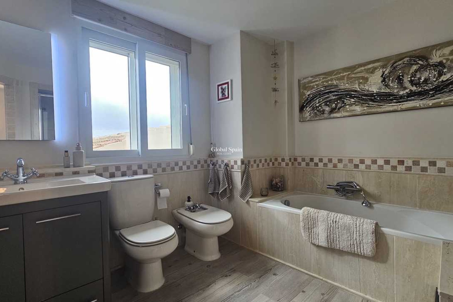 Wederverkoop - VILLA -
TORREMENDO - Costa Blanca