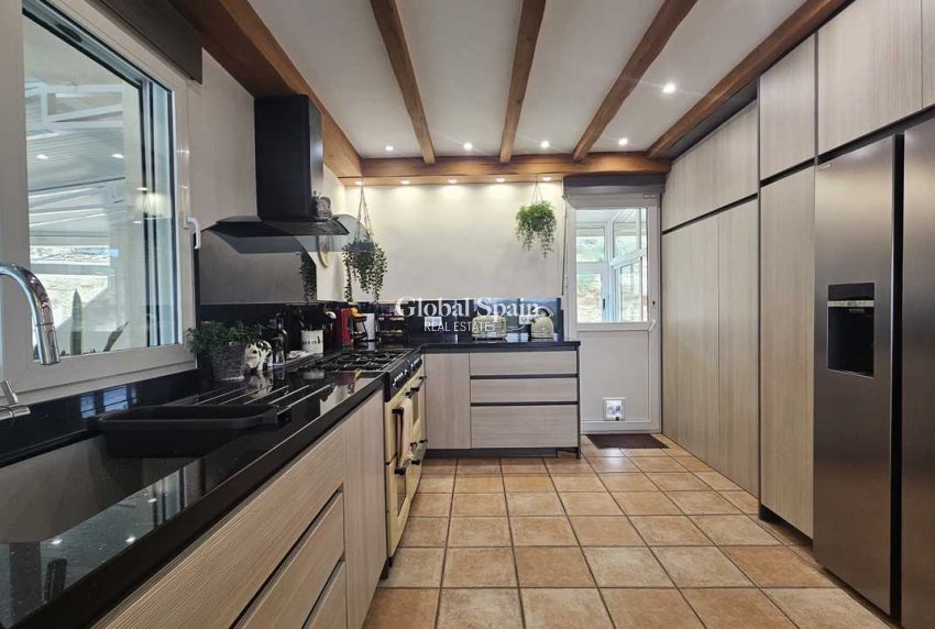 Wederverkoop - VILLA -
TORREMENDO - Costa Blanca