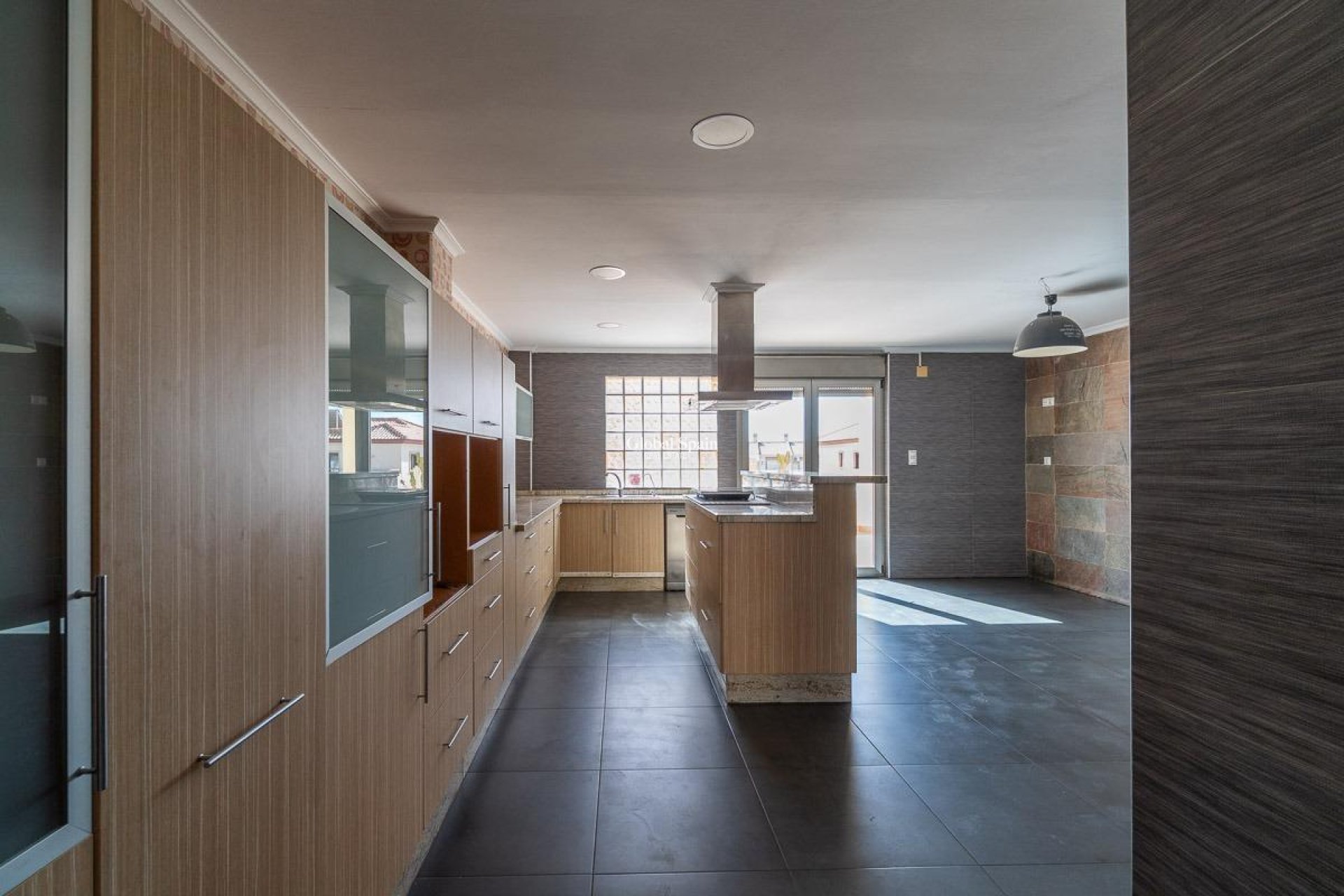 Wederverkoop - Villa -
TORREVIEJA - Aguas nuevas 2