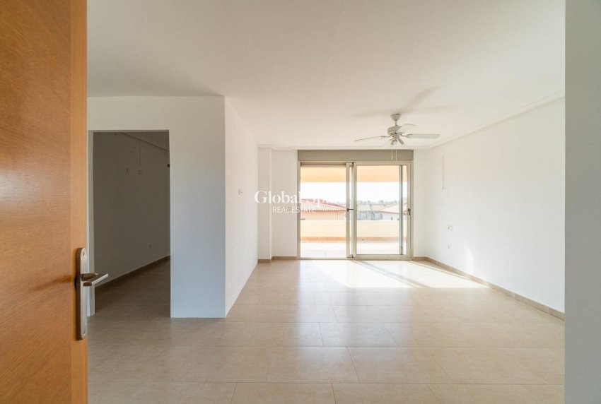 Wederverkoop - Villa -
TORREVIEJA - Aguas nuevas 2