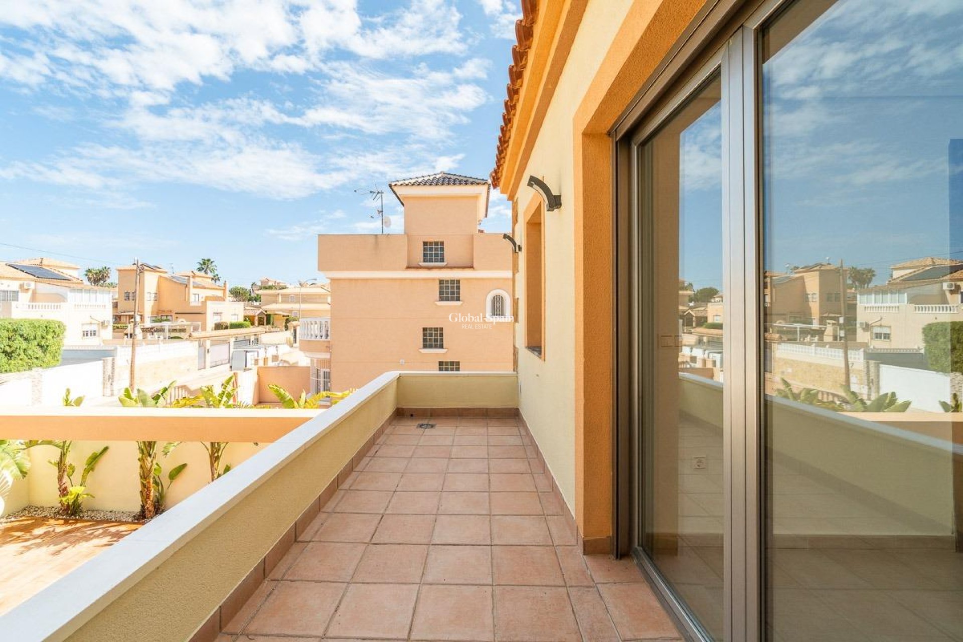 Wederverkoop - Villa -
TORREVIEJA - Aguas nuevas 2