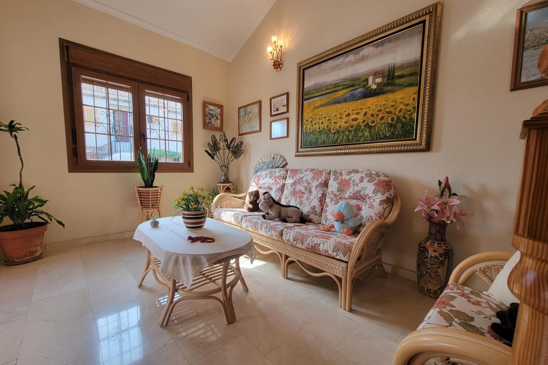 Wederverkoop - VILLA -
TORREVIEJA - Aguas Nuevas