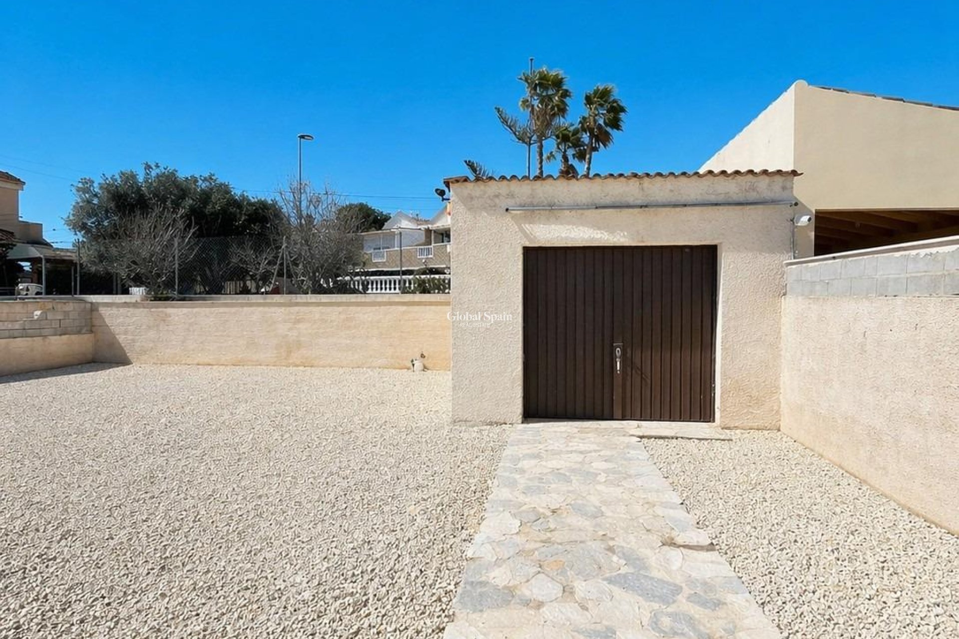 Wederverkoop - VILLA -
TORREVIEJA - Aguas Nuevas
