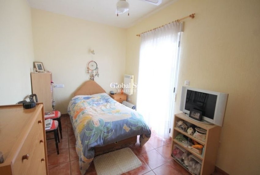 Wederverkoop - Villa -
TORREVIEJA - Aguas Nuevas