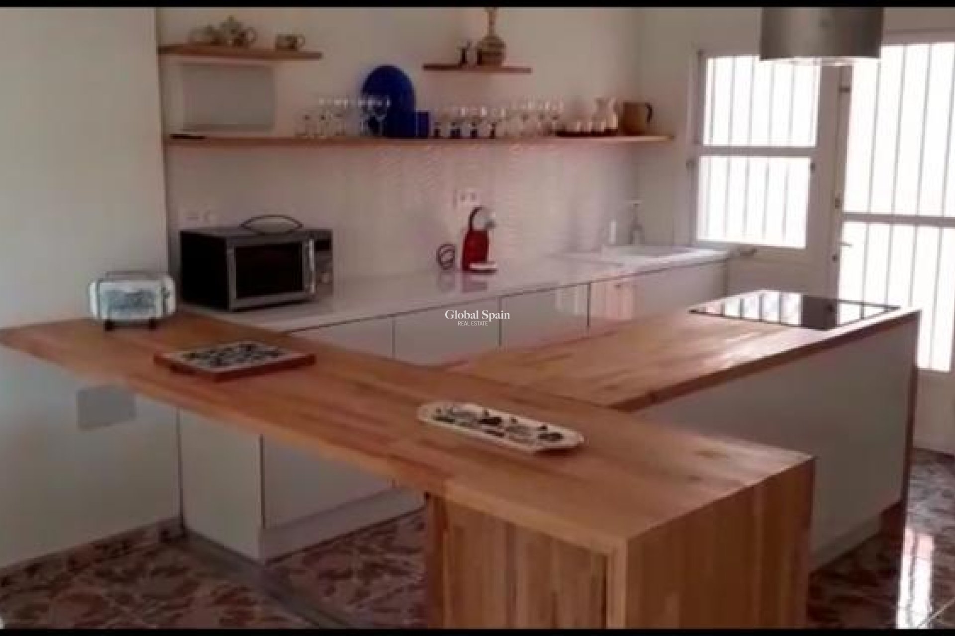 Wederverkoop - VILLA -
TORREVIEJA - Costa Blanca