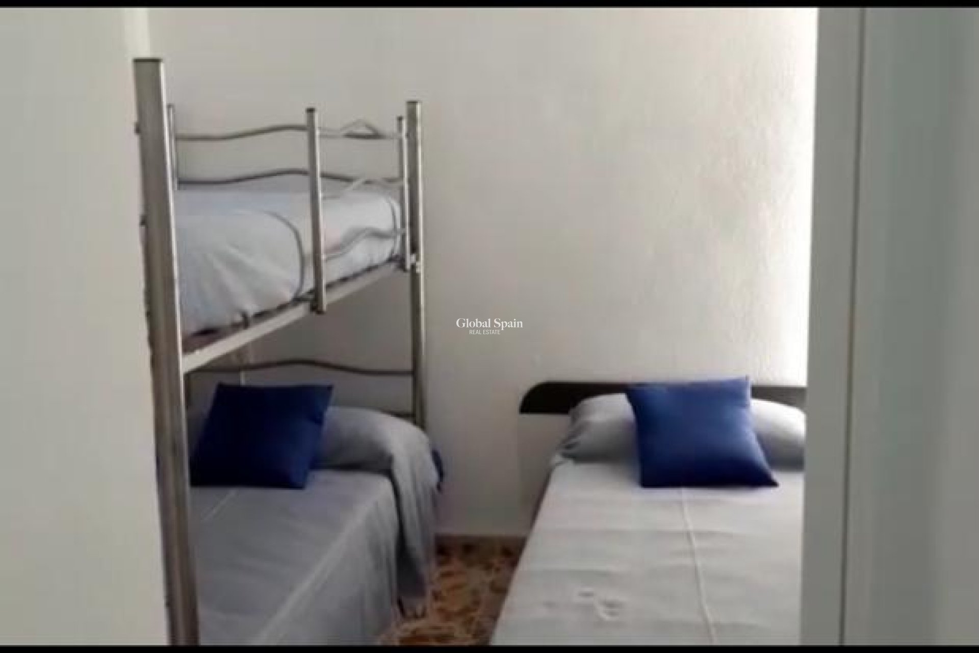 Wederverkoop - VILLA -
TORREVIEJA - Costa Blanca