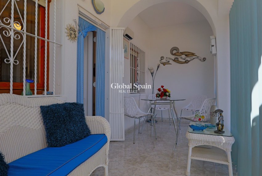 Wederverkoop - VILLA -
TORREVIEJA - Costa Blanca