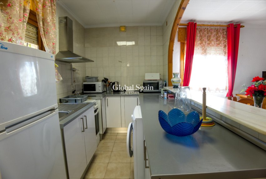 Wederverkoop - VILLA -
TORREVIEJA - Costa Blanca