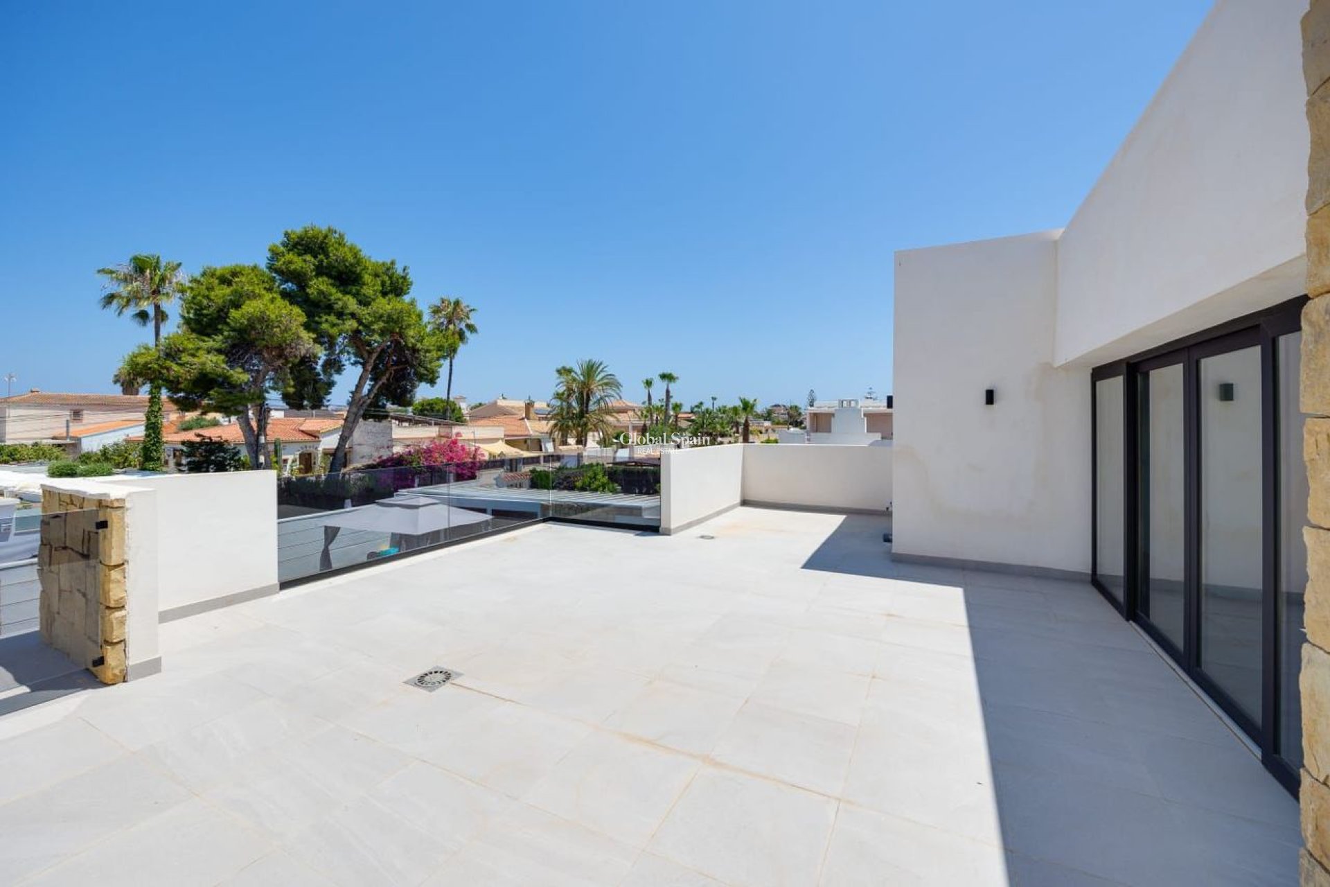 Wederverkoop - VILLA -
TORREVIEJA - Costa Blanca