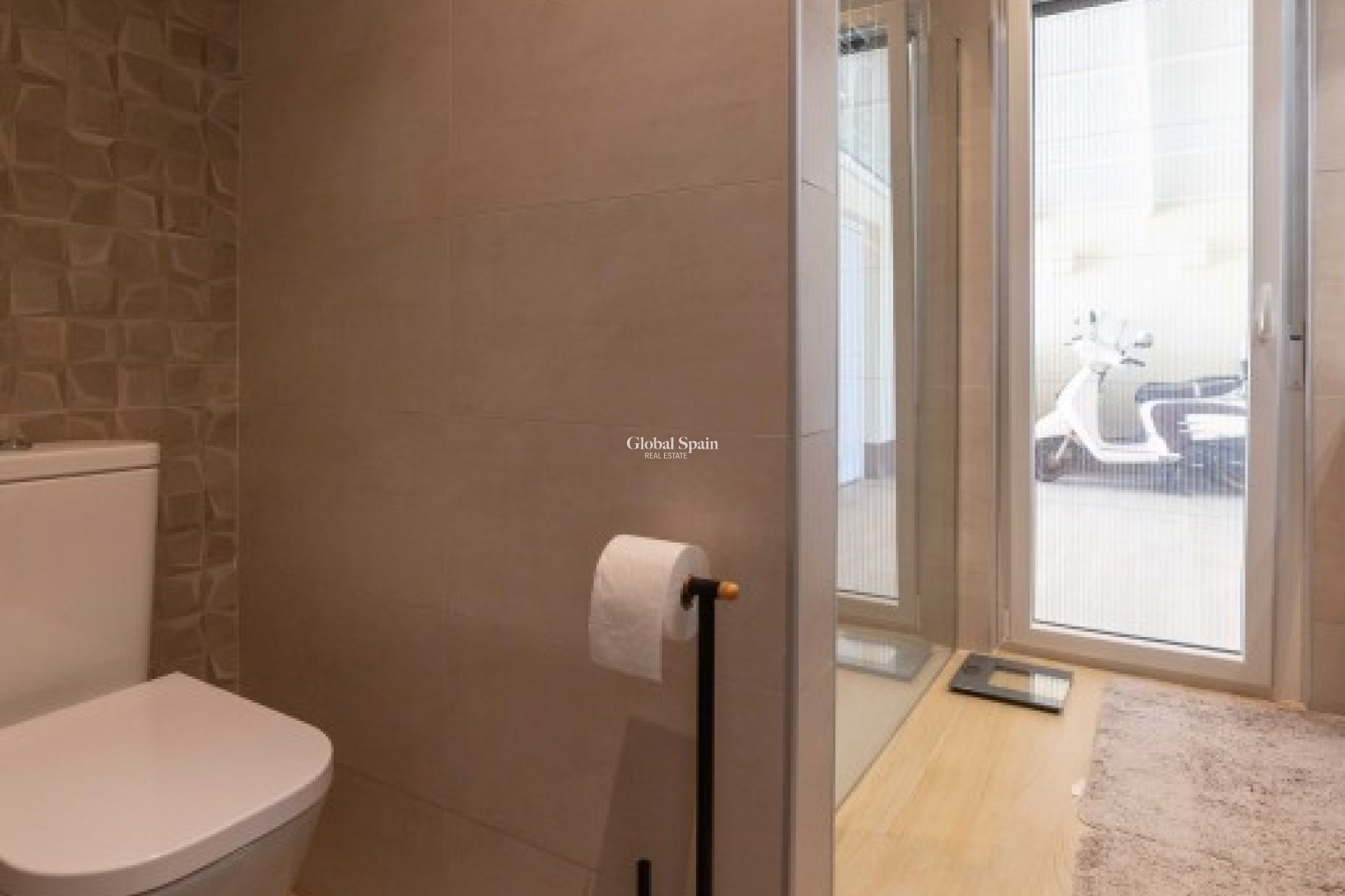 Wederverkoop - VILLA -
TORREVIEJA - Costa Blanca