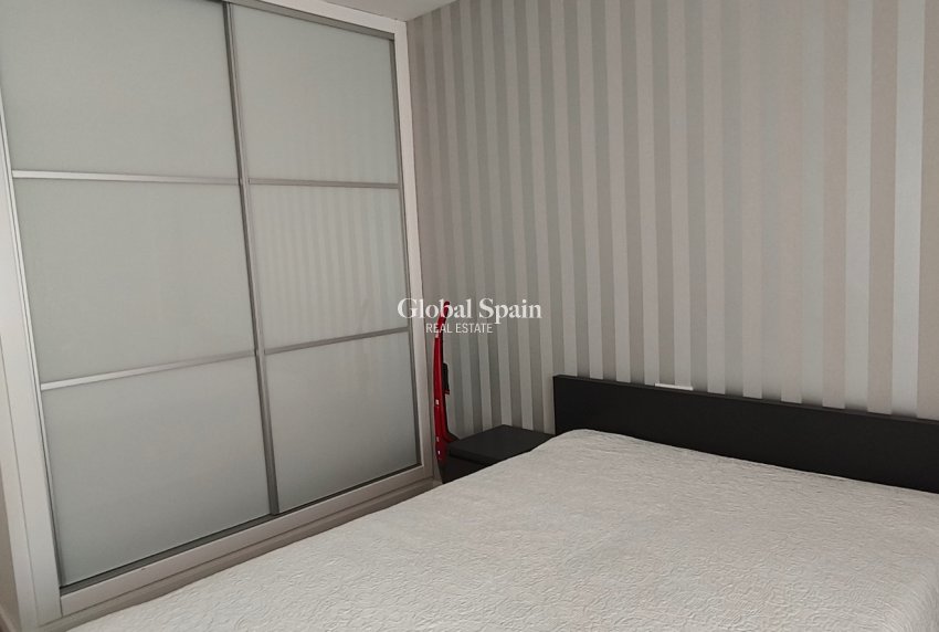 Wederverkoop - VILLA -
TORREVIEJA - Costa Blanca