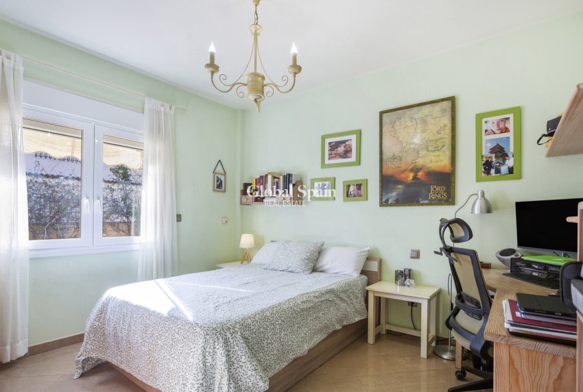 Wederverkoop - VILLA -
TORREVIEJA - Costa Blanca