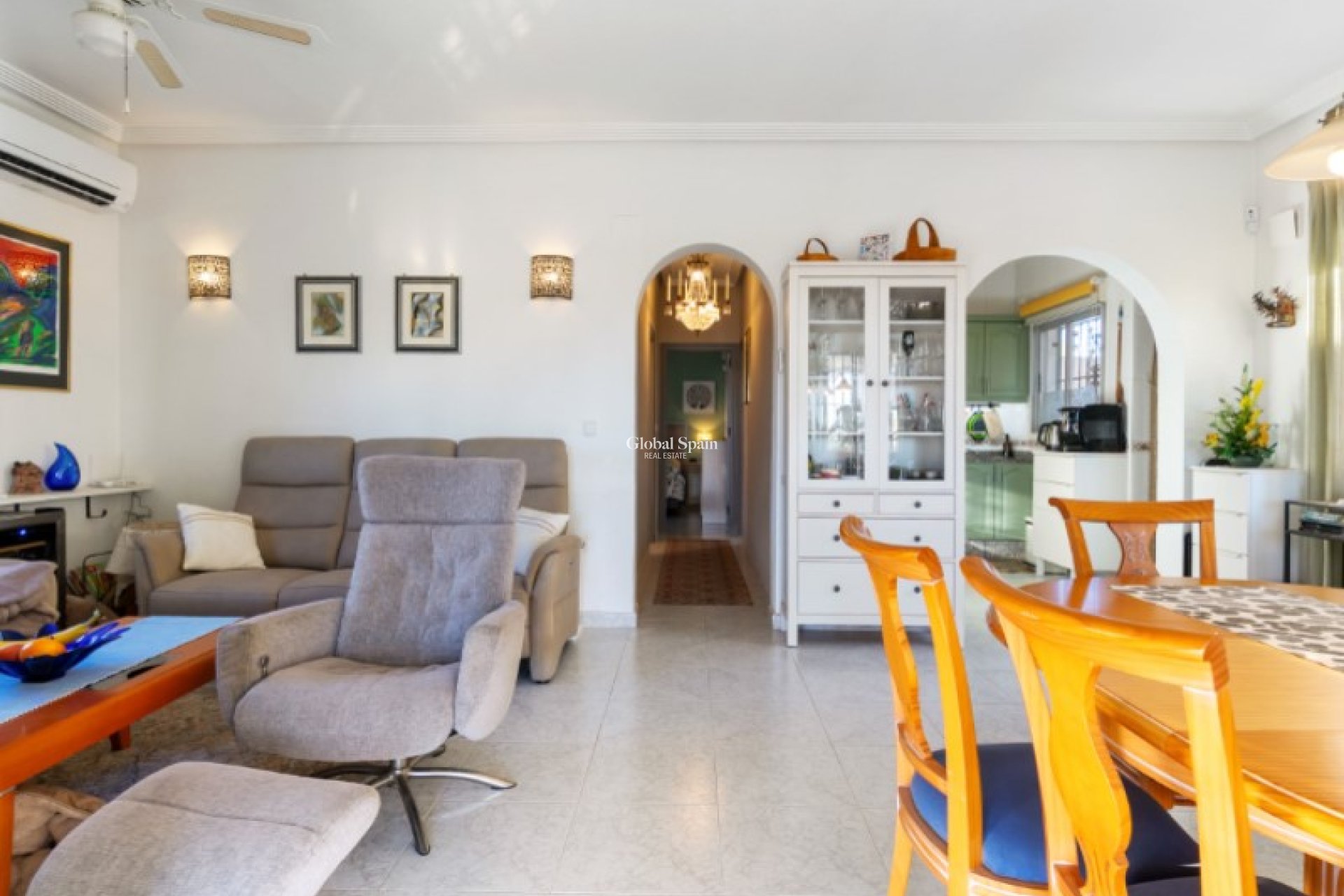 Wederverkoop - VILLA -
TORREVIEJA - Costa Blanca