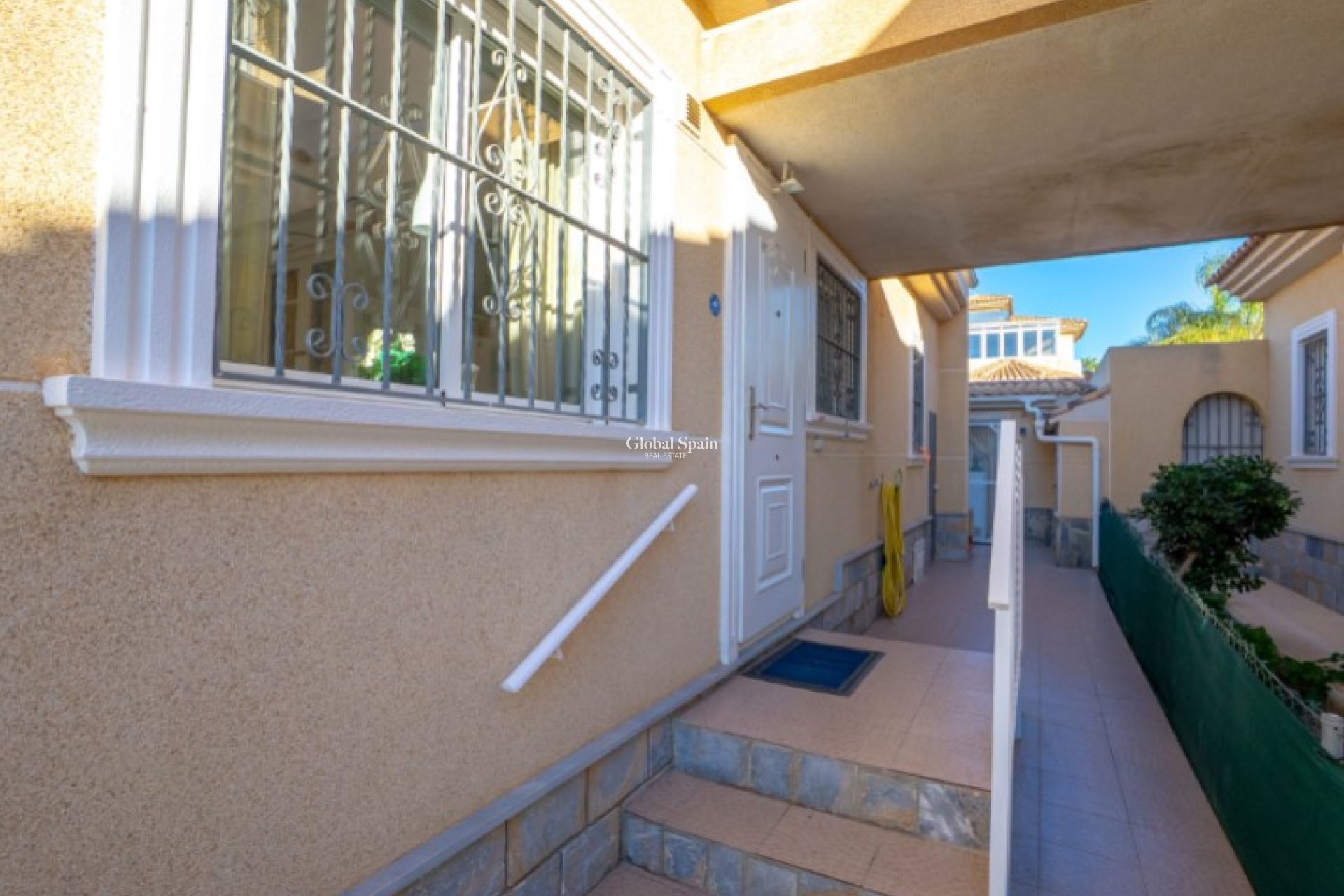 Wederverkoop - VILLA -
TORREVIEJA - Costa Blanca