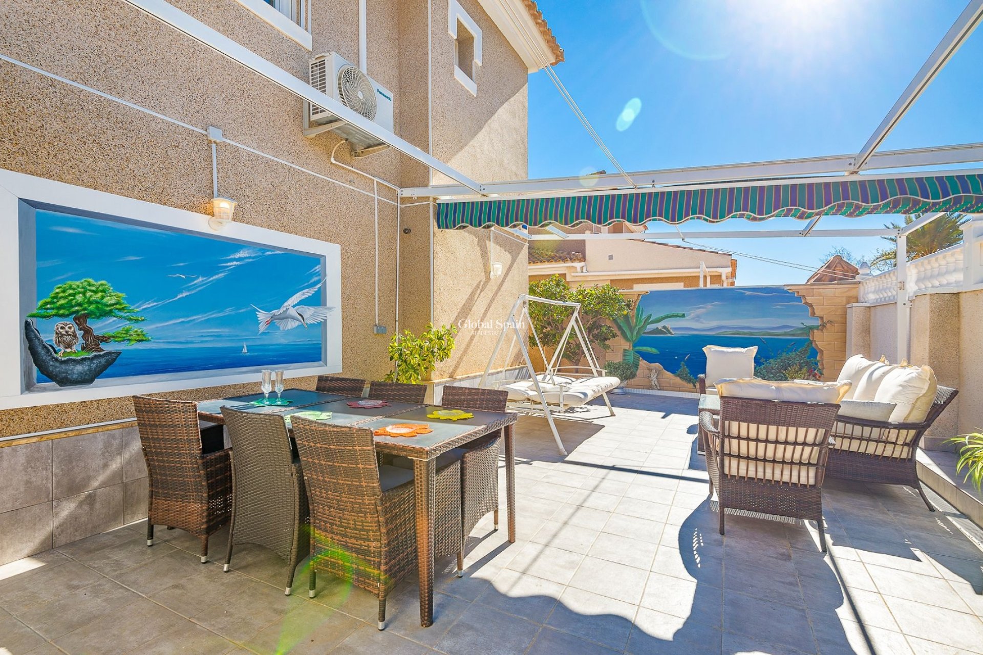 Wederverkoop - VILLA -
TORREVIEJA - Costa Blanca