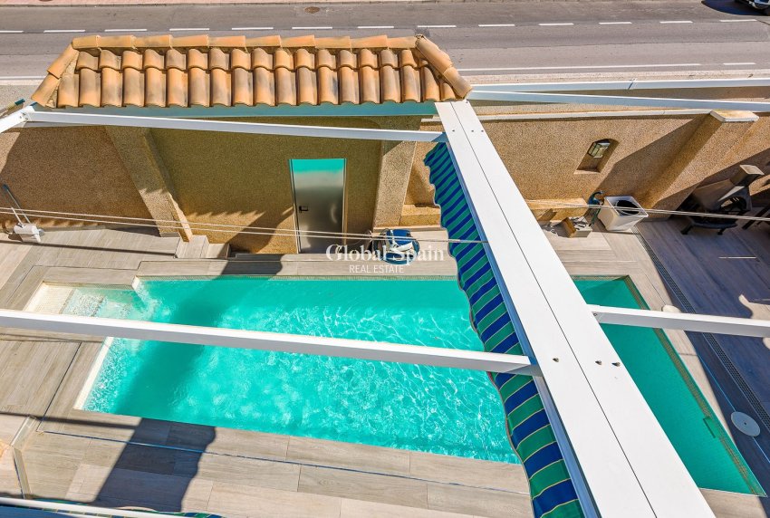 Wederverkoop - VILLA -
TORREVIEJA - Costa Blanca